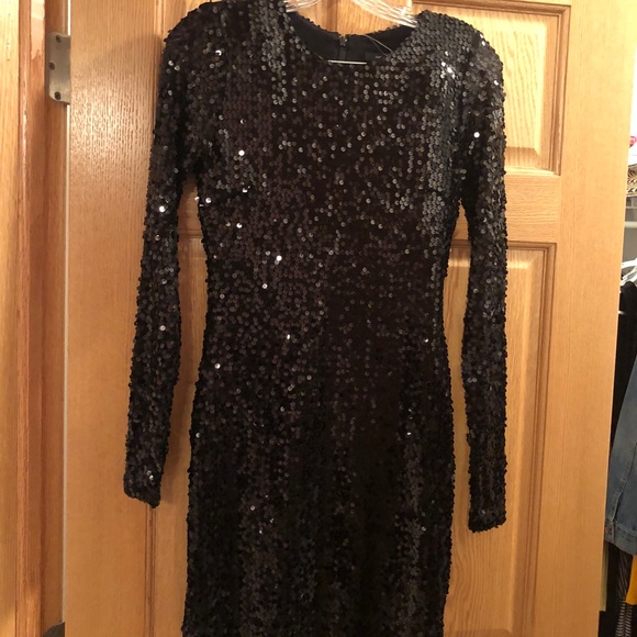 sparkly long sleeve dress - Picture 1 of 1